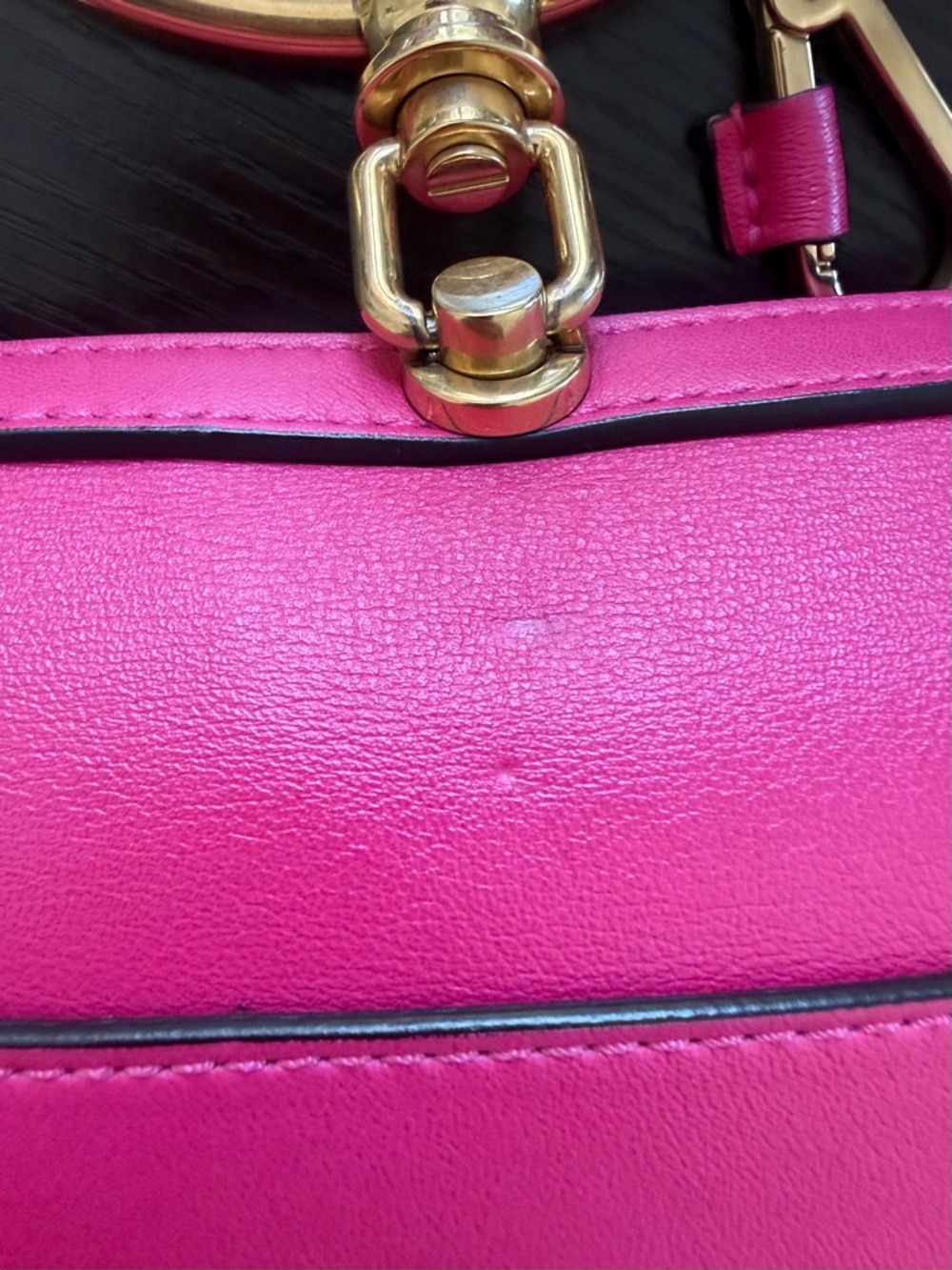Chloé Nile Small Leather Bracelet Bag in Bright Pink with Gold Hardware - Picture 4 of 6